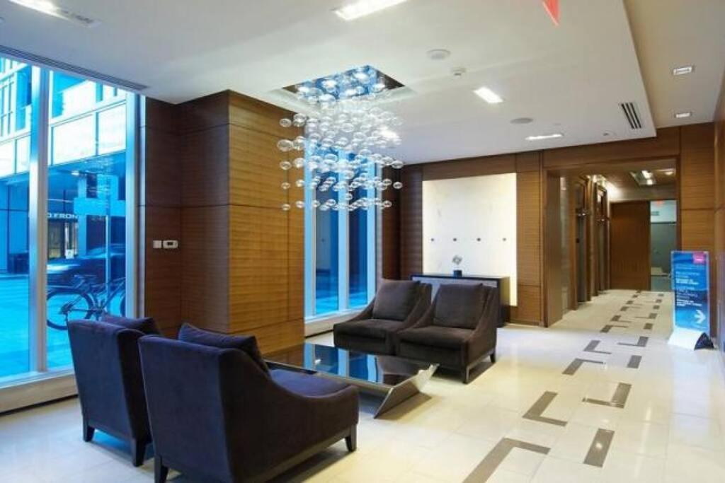 Toronto Lofts 아파트 외부 사진