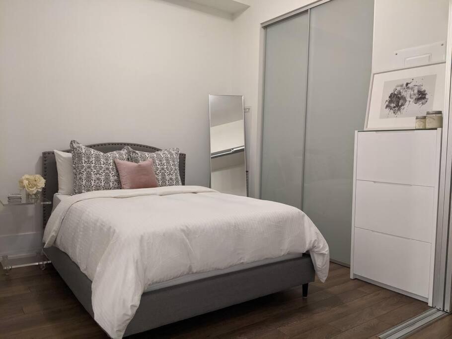 Toronto Lofts 아파트 외부 사진