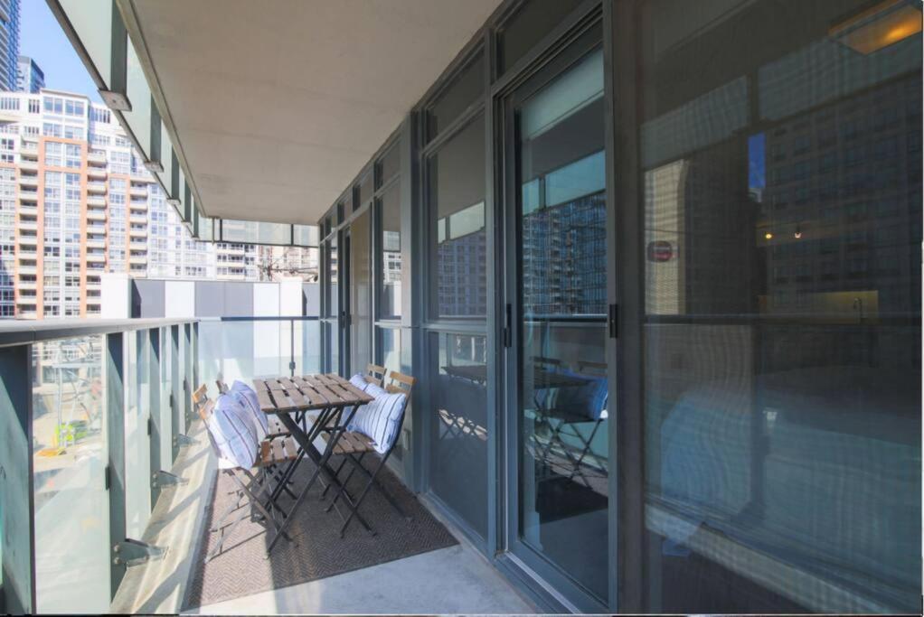 Toronto Lofts 아파트 외부 사진