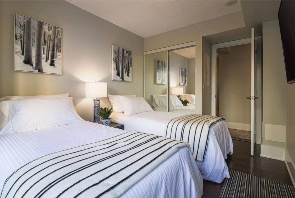 Toronto Lofts 아파트 외부 사진